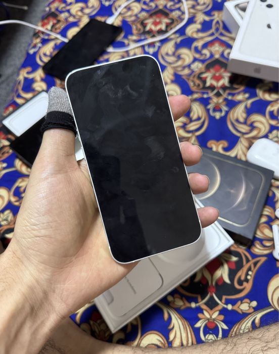 Iphone 13 Srochna sotladi