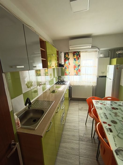 Apartment de inchiriat