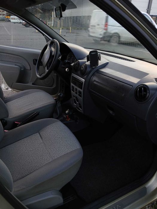 Dacia Logan 1.6 Unic Propietar