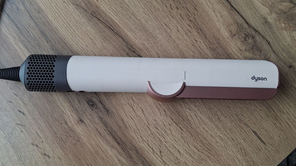 Dyson Airwrap 2025