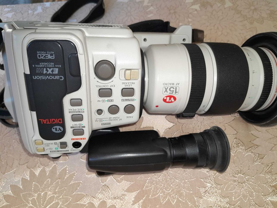 Canon  ex1 300 лв професионална  видеокамера  пълен  комплект