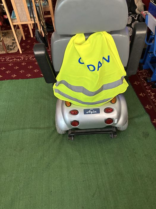 Електрическа четириколка