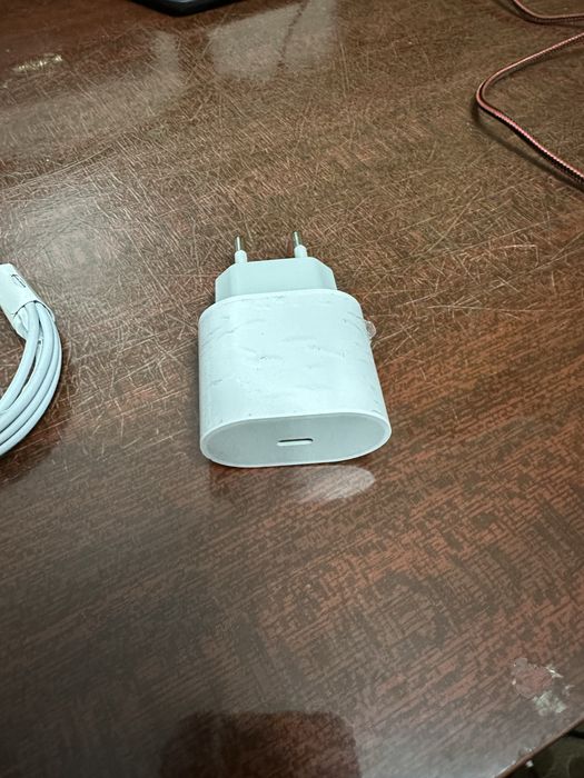 зарядка для айфон