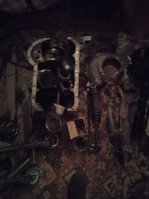 Продам двигатель в разобранном виде