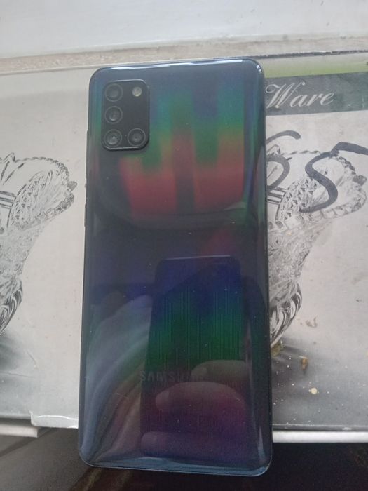 Samsung A 31 xotira 64 ga 4