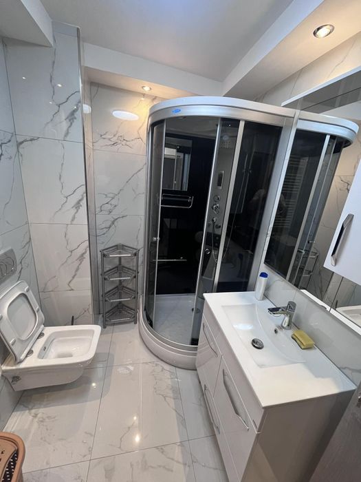 Închiriez apartament Craiova zona centrală