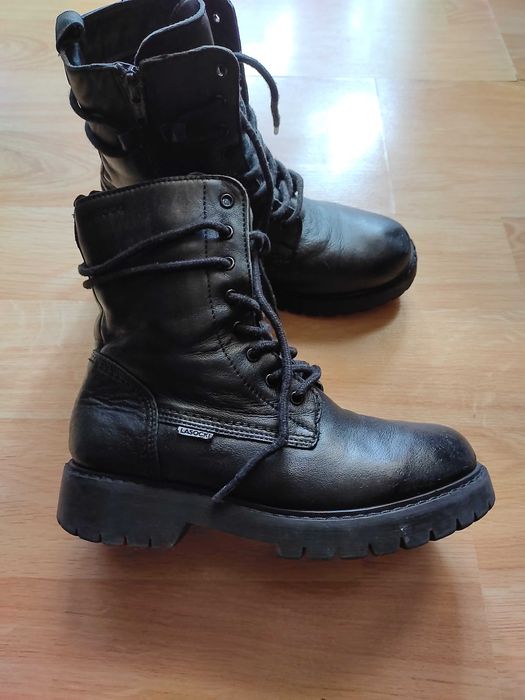 Зимни обувки за момиче. Номер 33. Естествена кожа.