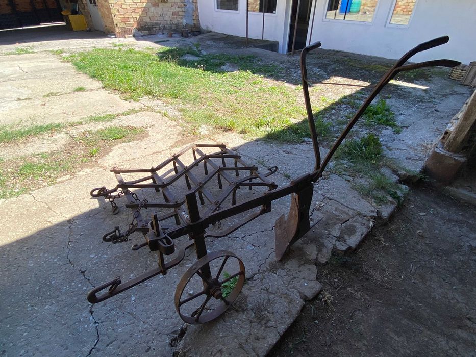 Рало/плуг за кон; грапа за кон