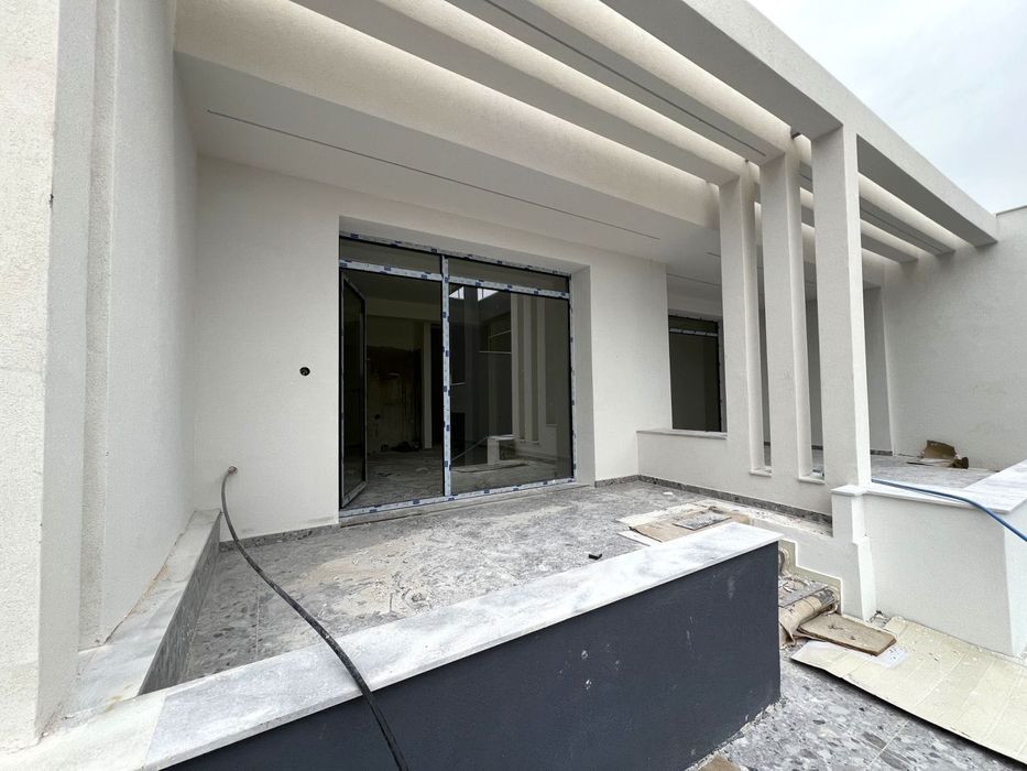 Луксозен мезонет с морска гледка за продажба в Палио, Гърция