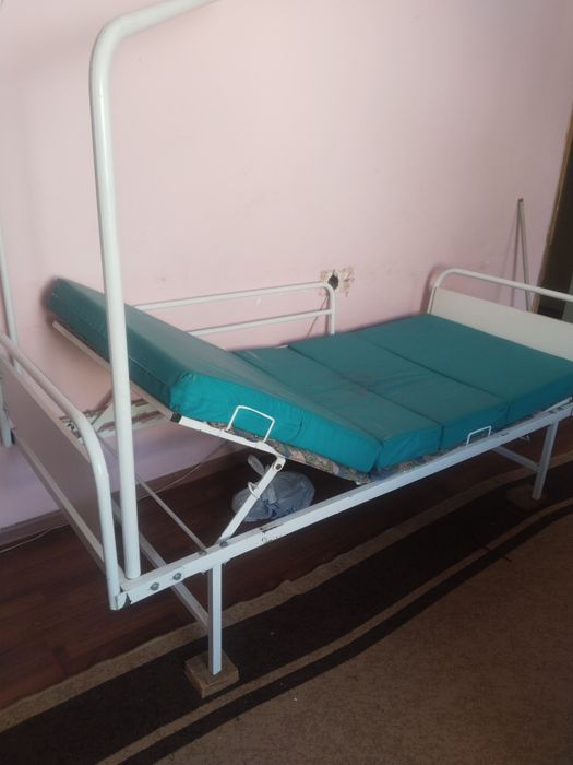 Продам медицинскую кровать