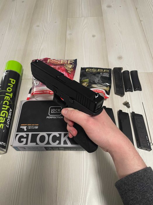 Glock 17 Gen.4 Gas Umarex