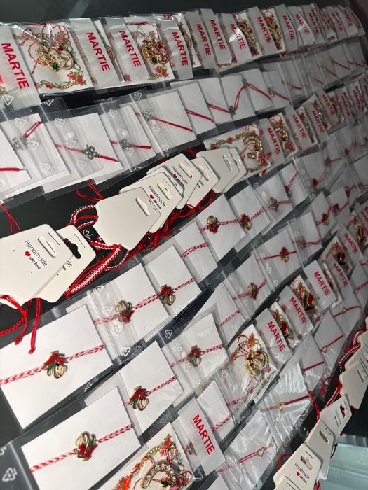 Lot mărțișoare hand made - 136 buc.