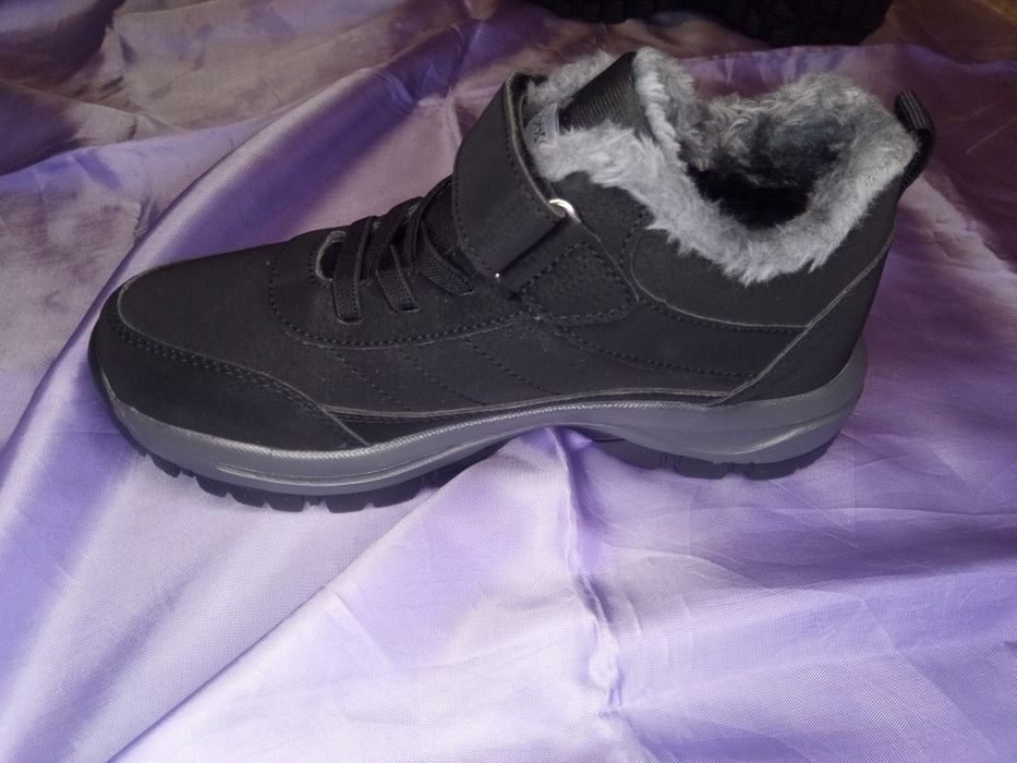 Зимни дамски маратонки