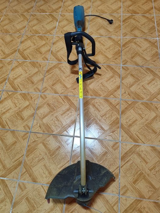 Trimmer pentru iarba Makita