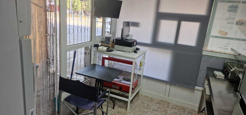 Продава се Заведение в Пазарджик, Идеален център - 16 кв.м за 1180 €/кв.м - Снимка #3