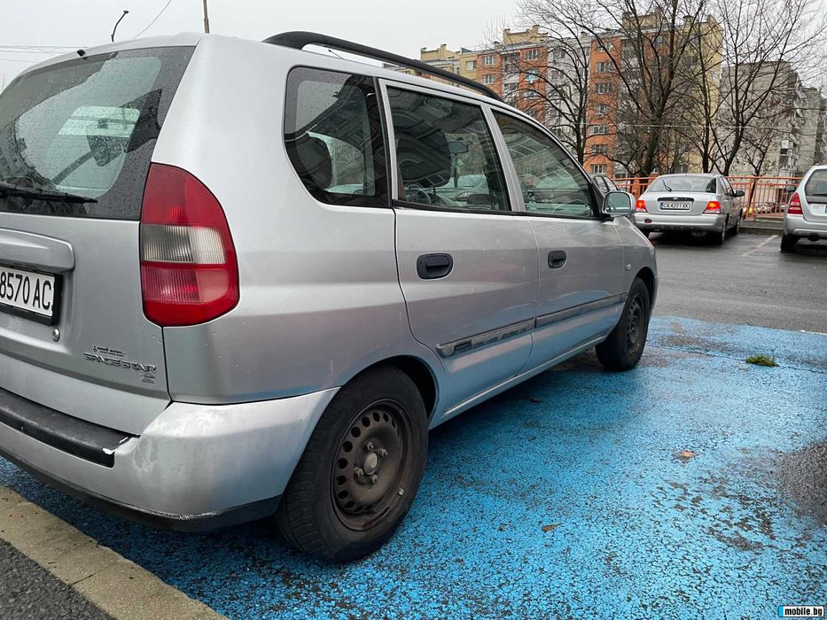 Mitsubishi Space star 1.6 75