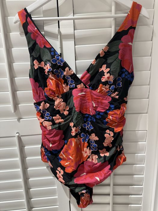 Costum de baie C & A L-XL