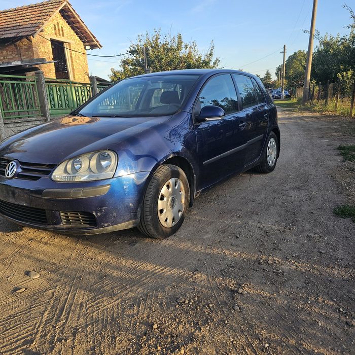 Golf 5 1.4 бензин 2006г 
НА ЧАСТИ САМО