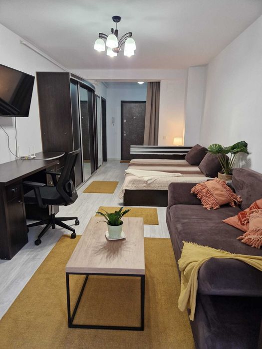 Inchiriere Garsoniera Bloc Nou Auchan-ParcMoghioros,Parcare Subterana