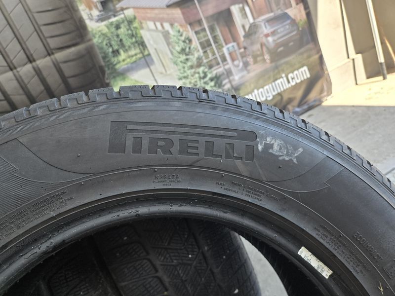 235/65/17 PIRELLI 4бр