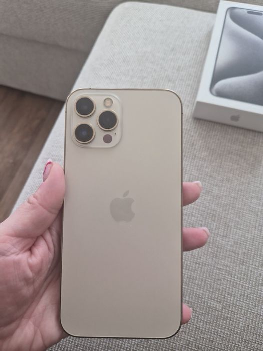 Iphone 12 Pro Max 256GB  и Iphone 15 Pro Max 256GB