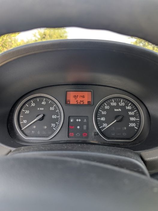 Vând Dacia Logan 1.4 MPI 2008