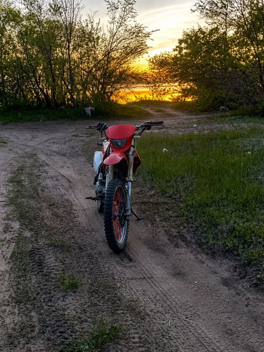 Hammer HM 250 сел поехал