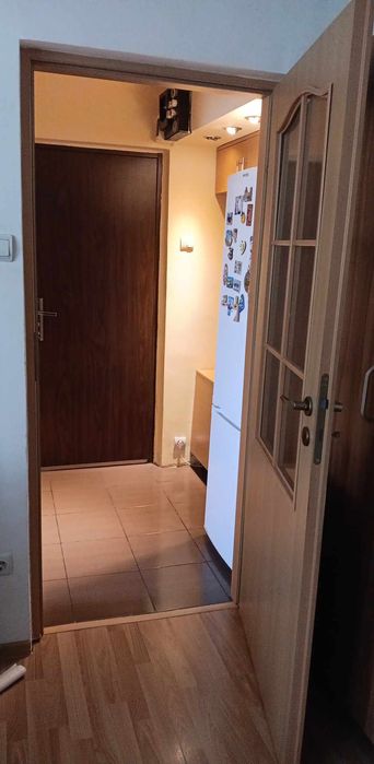 Schimb apartament 2 camere  cu altul mai mare sau casa