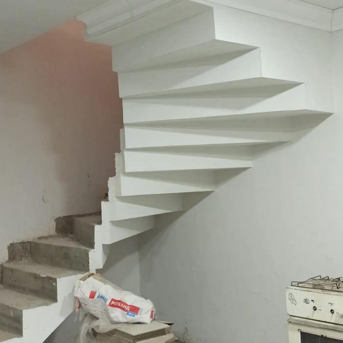 Лестница из бетонна Тараз