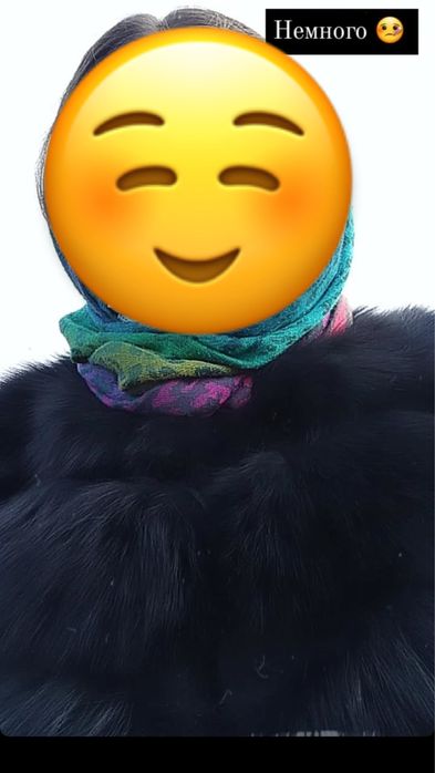 Срочно продам меховую жилетку ( песец ) .