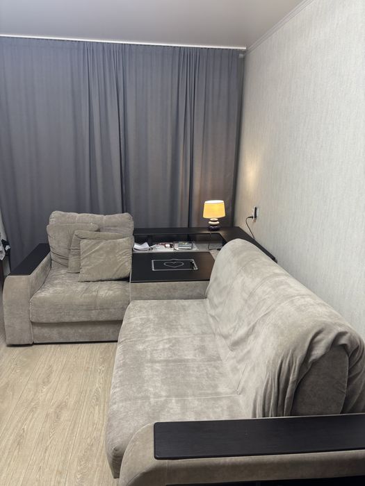 Продам угловой диван