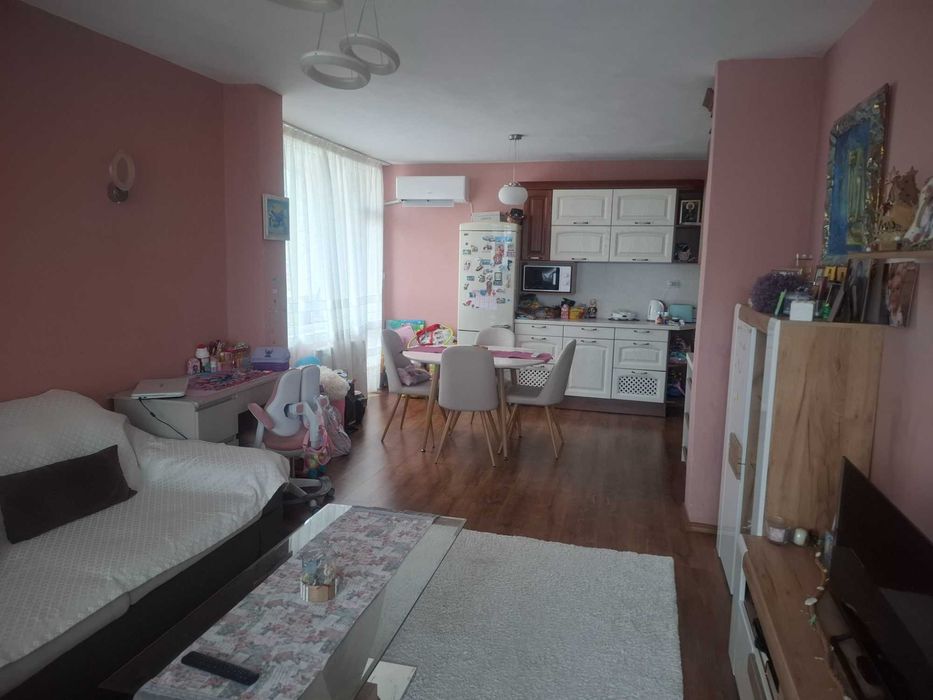 Дава се под наем Двустаен апартамент в Бургас, Център - 63 кв.м за 548.25 € - Снимка #11