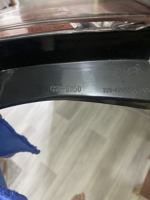 Продам правый фонарь Мазда6 GH