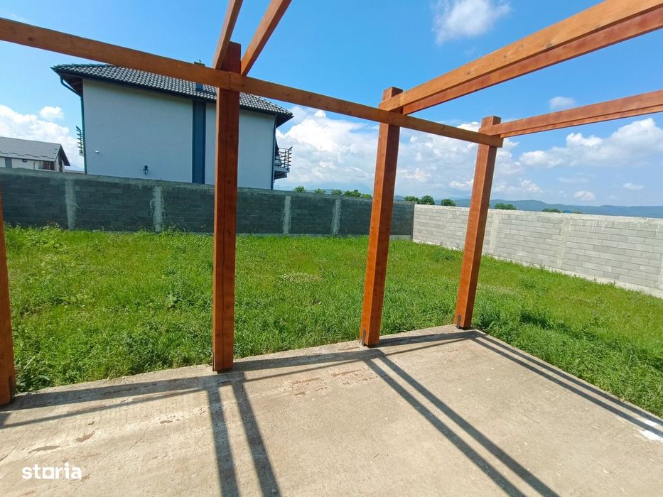 Casă individuală nouă în Cristian , 497 mp teren, 3 camere
