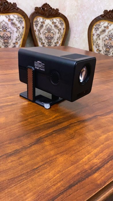 Ps4 Pro 1Tb idealniy