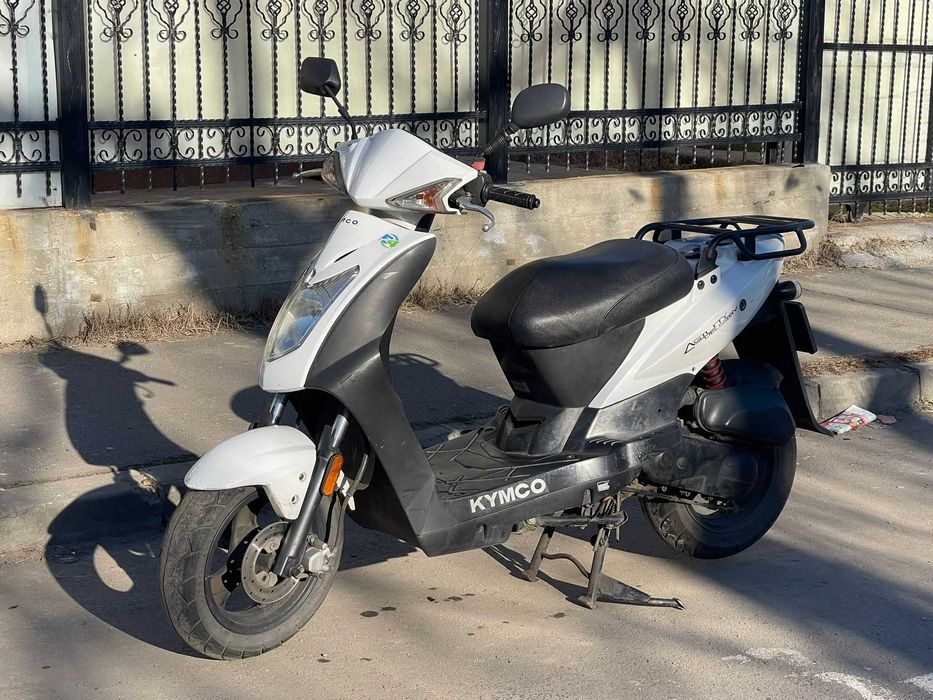 Scutere de vanzare 50cc 4T