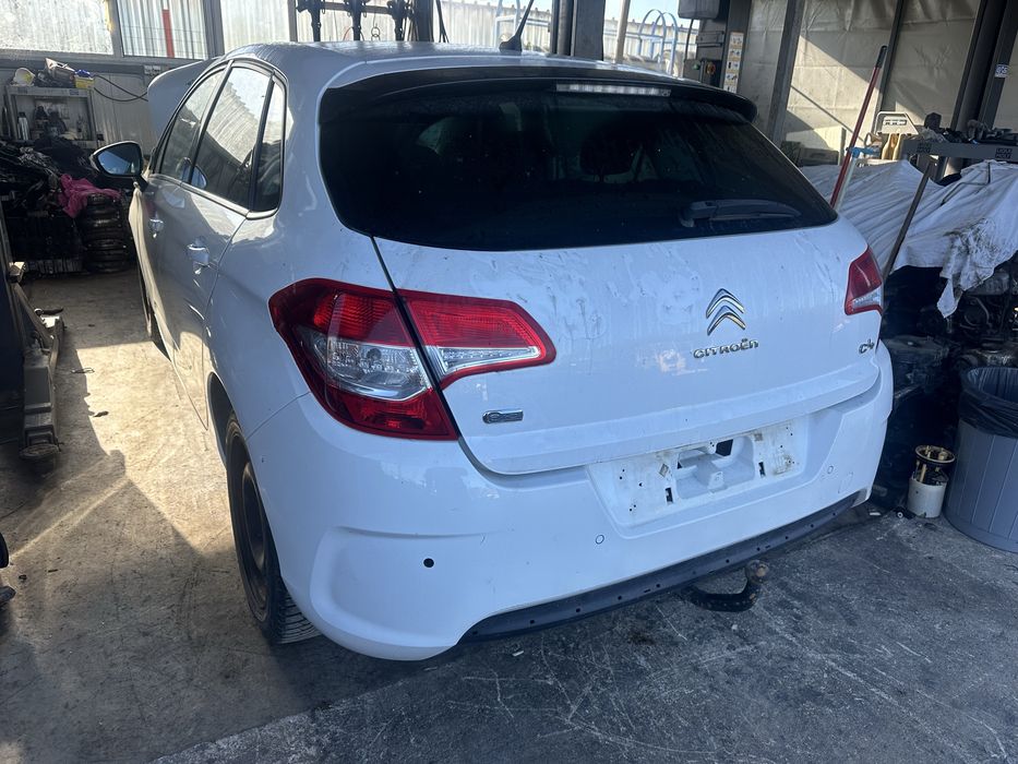 Волан за Ситроен C4 2010-2018г.! Мултиволан Citroen C4