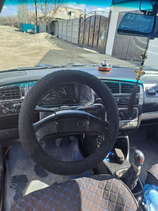 Продам Volkswagen Golf