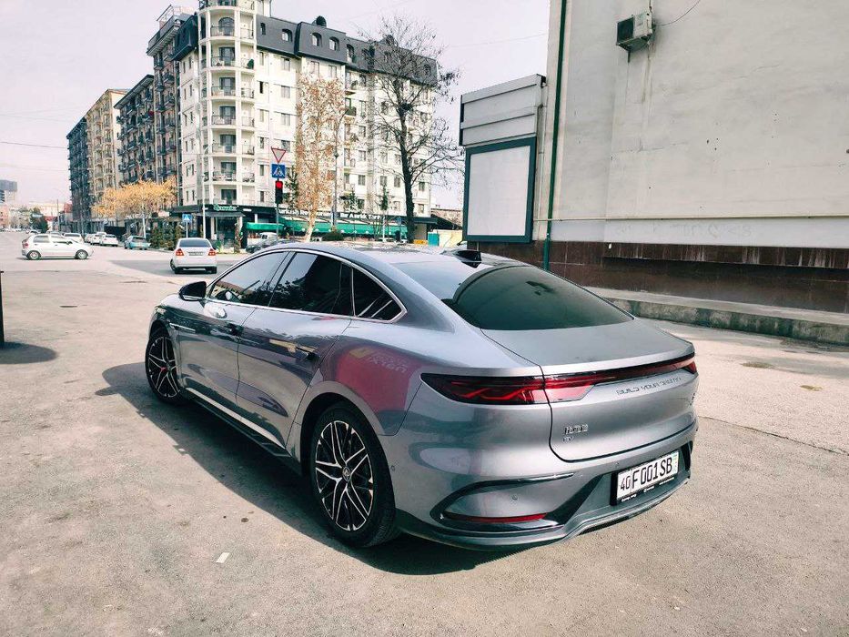 BYD Han 701km Full Smart 2025