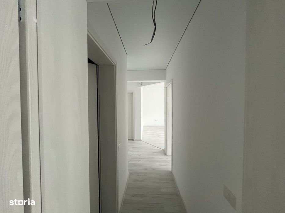 3 camere | 2 băii | Acces Uverturii | Comision 0%