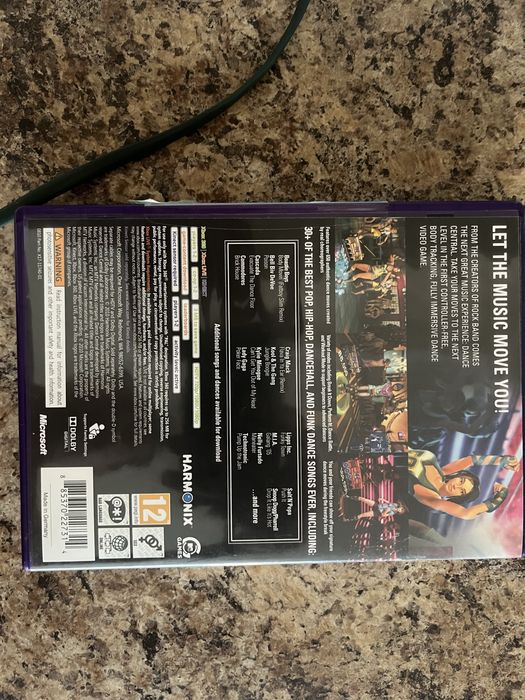 Диск оригинальный на XBox 360 танцевальный