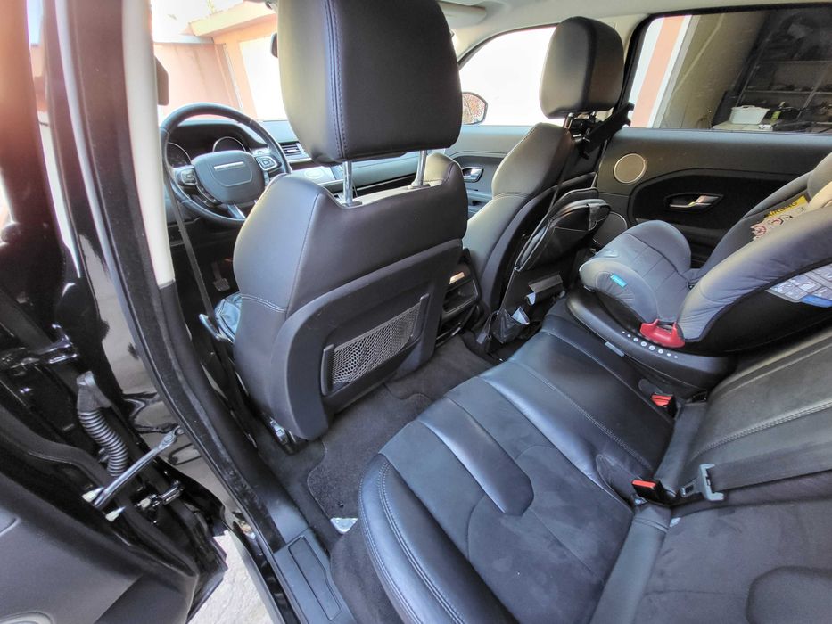 Vând Range Rover Evoque ,2015 2.2 diesel (150 CP) manuala 140000 km