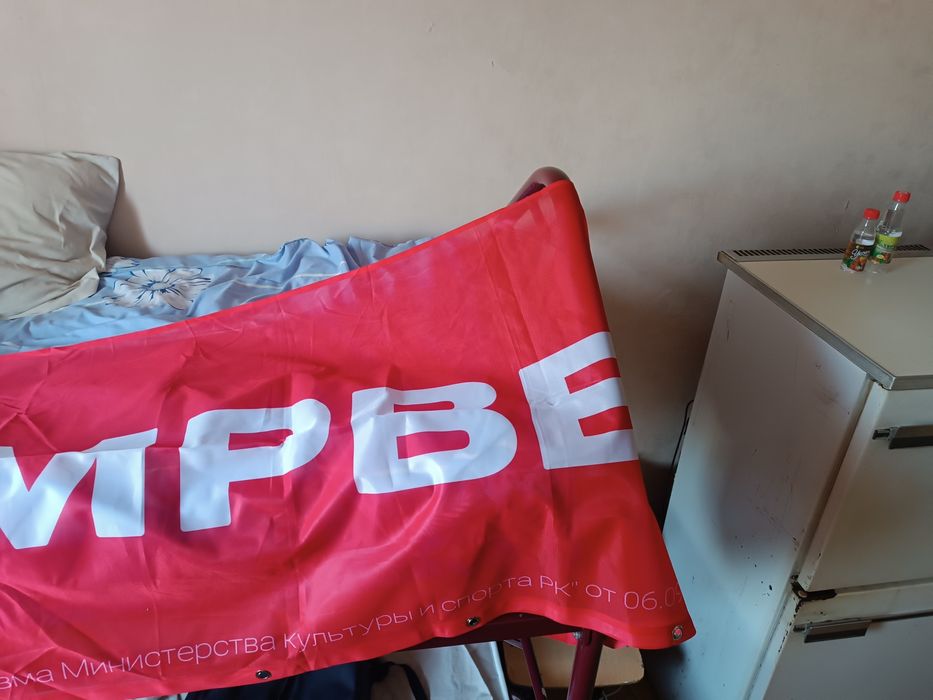 Флаг Олимпет и кепка