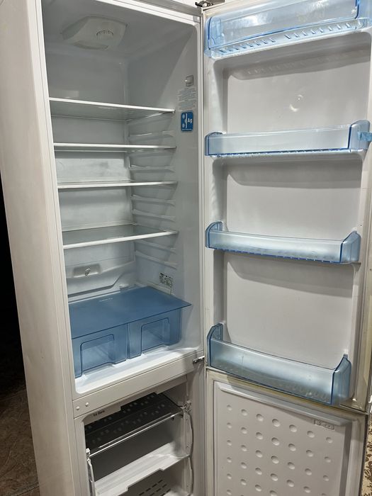 Холодильник продам