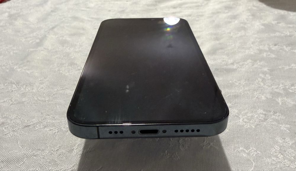 Iphone 12 pro 256GB Неразличим от нов!