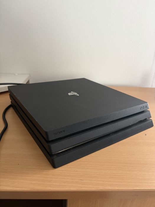 Ps4 pro 1T plus fifa25/24