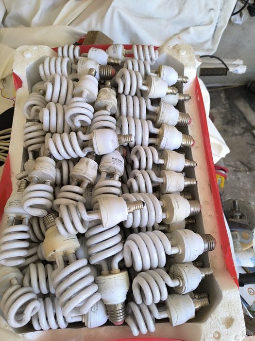 Продам лампочки для люстр, светильников