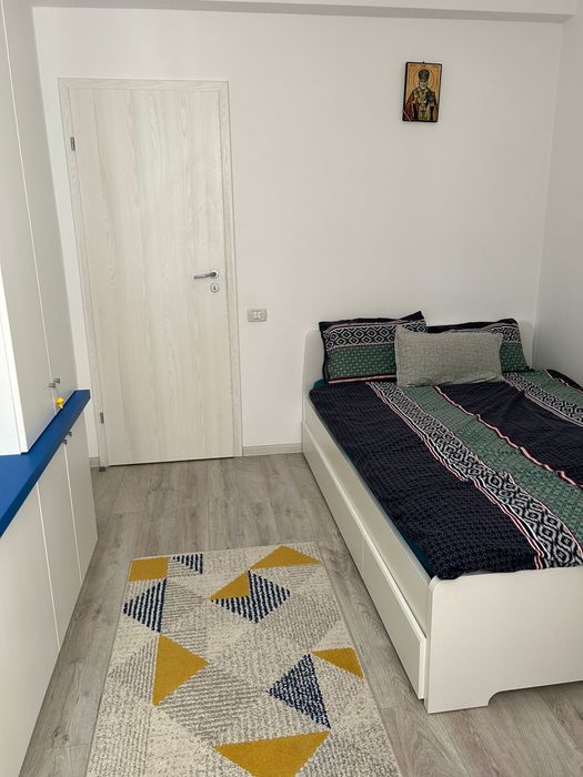 apartament 4 camere
