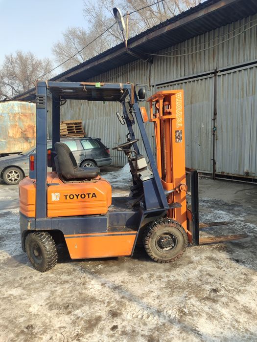 Погрузчик вилочный TOYOTA 5FG10 2002 год