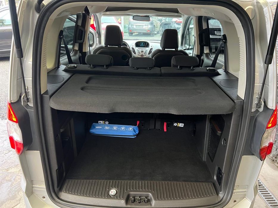 Ford Tourneo Courier 1.5 TDCi двигател XVCC, 95 кс., 5 ск., 48 000 км.